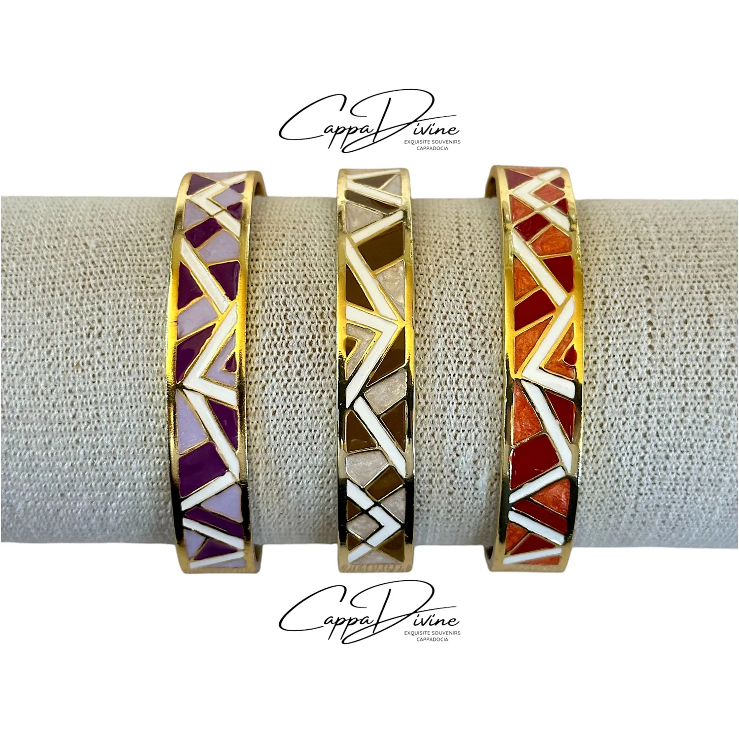 Adjustable Golden Steel Bracelet – Vintage Design with Colorful Enamel