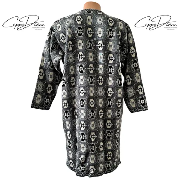 Wool Jacket – Traditional Patterns & Long