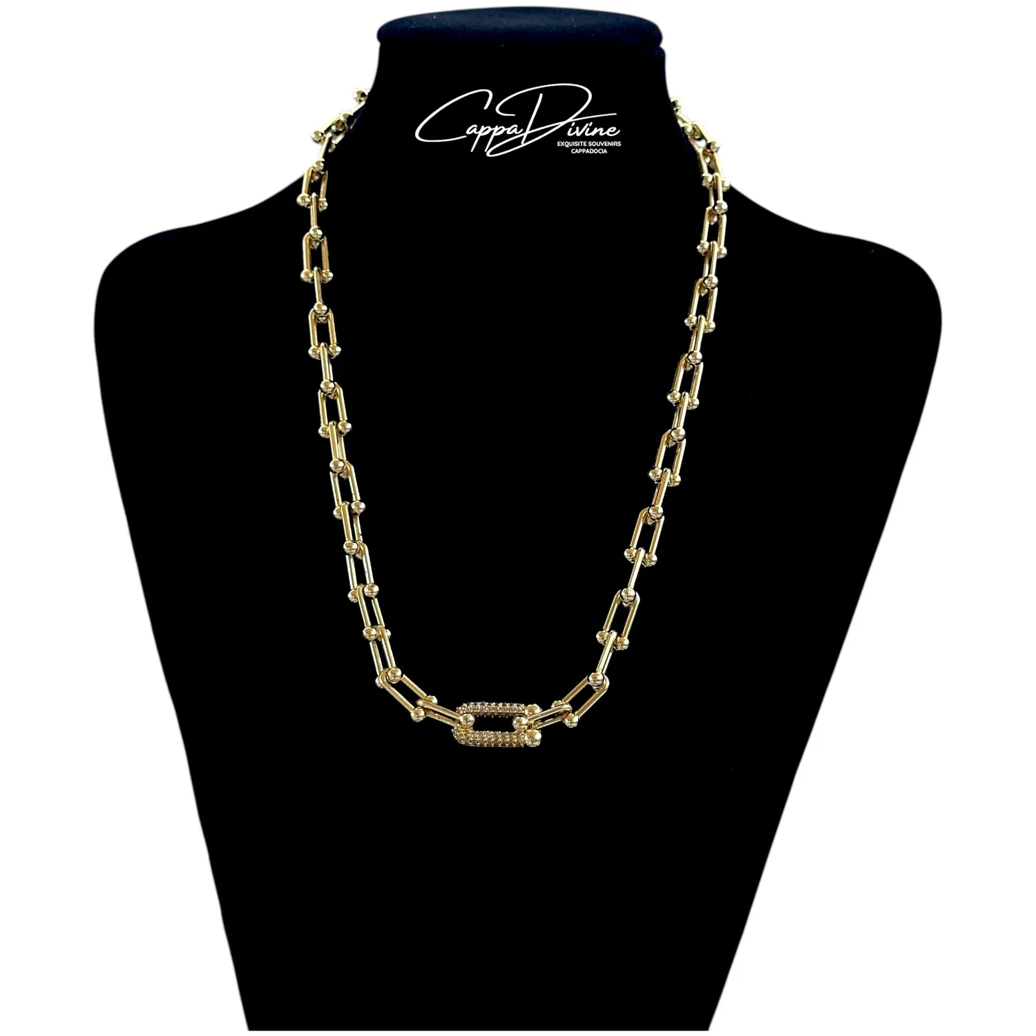 Golden Steel Necklace – Link Design with Crystal Engravings
