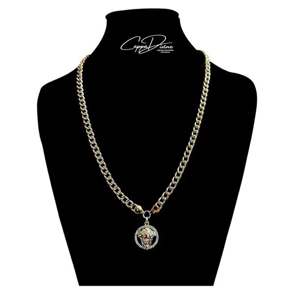 Golden Steel Necklace – Medusa With Crystal Engravings